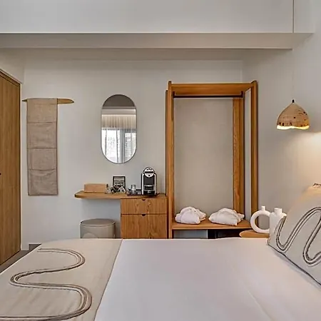 White Boutique Hotel 5*