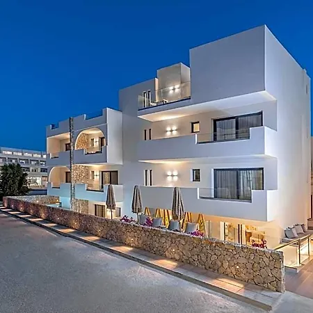 White Boutique Hotel