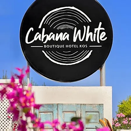 White Boutique Hotel